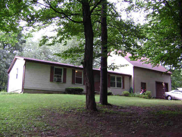 Building photograph for 92 CABBAGE LN